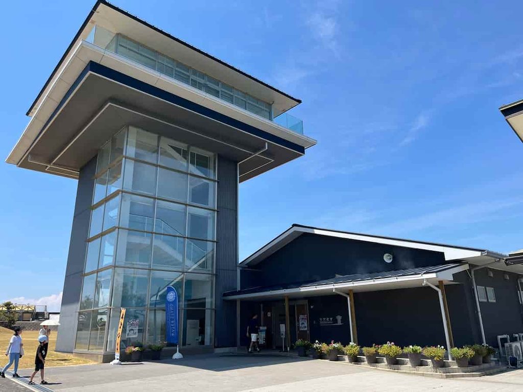 【無料スポット】干潟よか公園のプールと佐賀空港へ 4 東よか干潟ビジターセンター「ひがさす」の写真