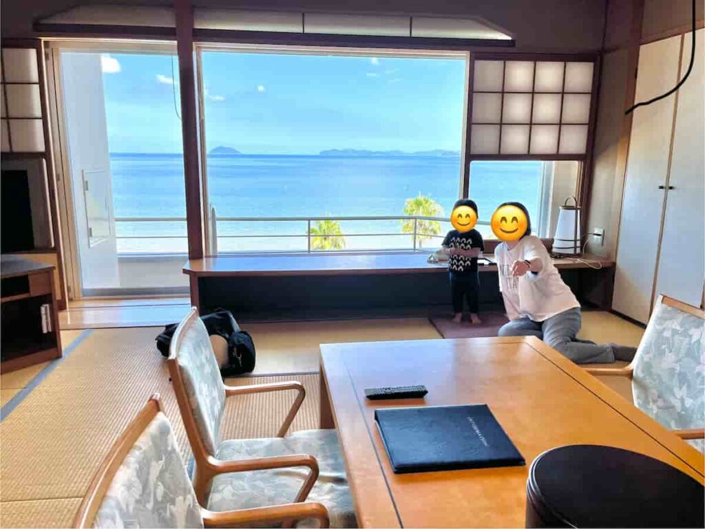 【唐津旅行log】唐津シーサイドホテル|鏡山展望台を巡るオーシャンビューの旅 2025.8.23-24 4 唐津シーサイドホテルのお部屋から見れるオーシャンビュー